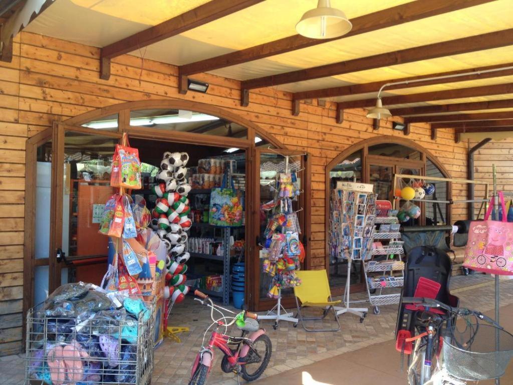 Chalet In Toskana Italie Nabij Zee, Strand, Airconditioning, Zwembad, Wifi * Viareggio