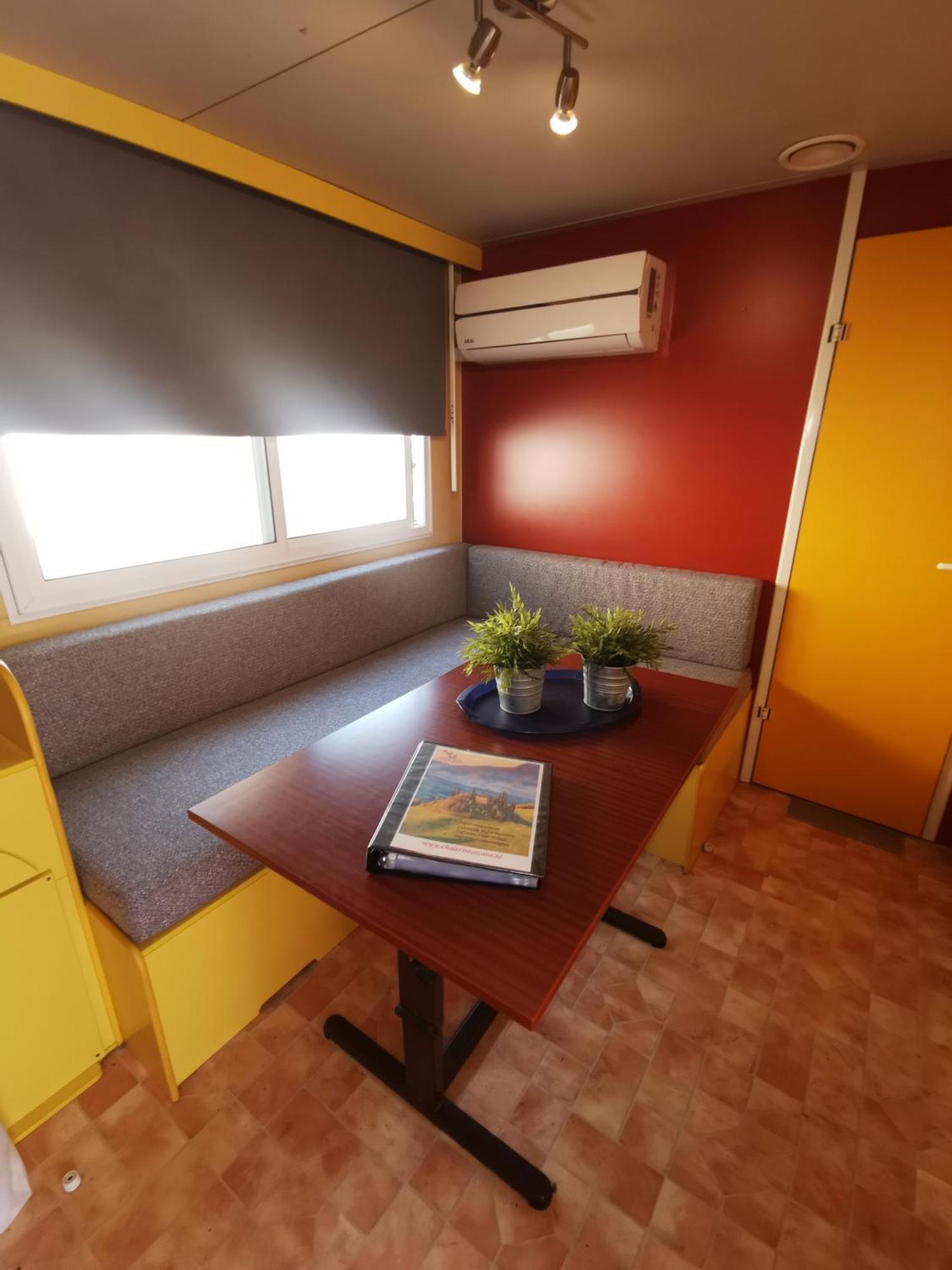 Ferienhaus Chalet In Toskana Italie Nabij Zee, Strand, Airconditioning, Zwembad, Wifi