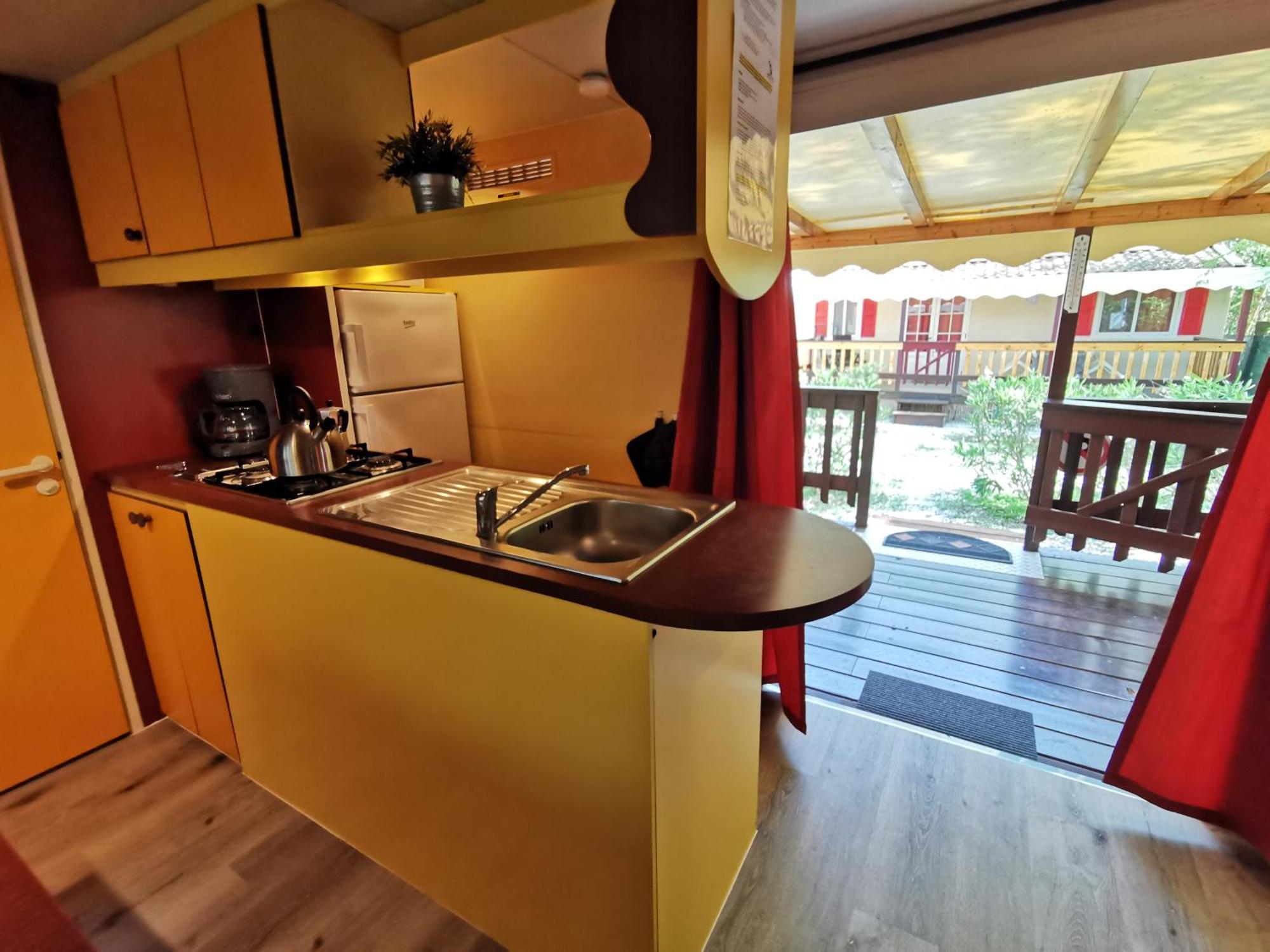 Ferienhaus Chalet In Toskana Italie Nabij Zee, Strand, Airconditioning, Zwembad, Wifi Viareggio